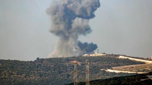 Intensive Israeli enemy airstrikes target the Labbouneh area