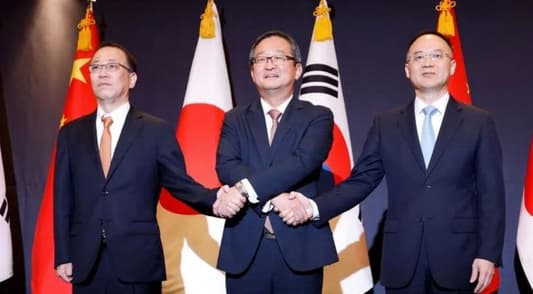 South Korea, Japan, China agree to hold summit at 'earliest convenient time'