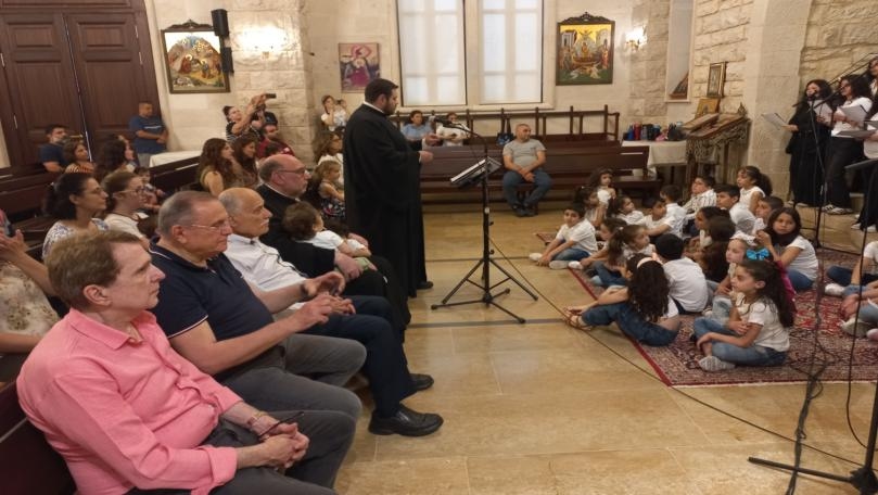 أمسية "تراتيل وأناشيد من زمن القيامة" في كنيسة رئيس الملائكة ميخائيل في الشويفات