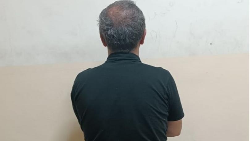 يسرق السيّارات والمحال التجاريّة... وهذا ما ضُبط بحوزته