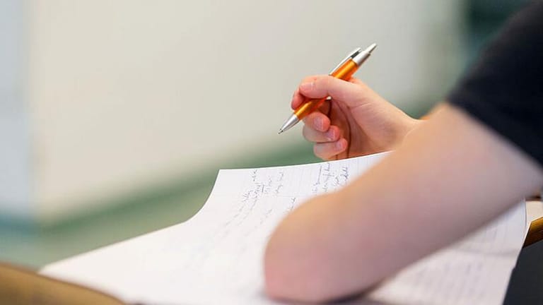 إمتحانات الثانوي أمام مصيرٍ "ضبابي"