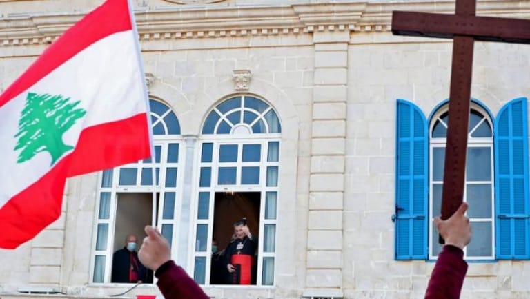 كلام سيّد بكركي لم يستثنِ أحداً... والدولة قبل "الحزب"