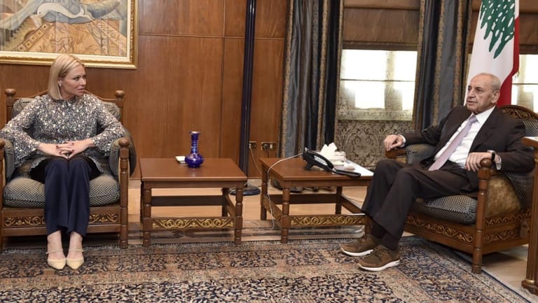 Berri leads a series of meetings at Ain El Tineh