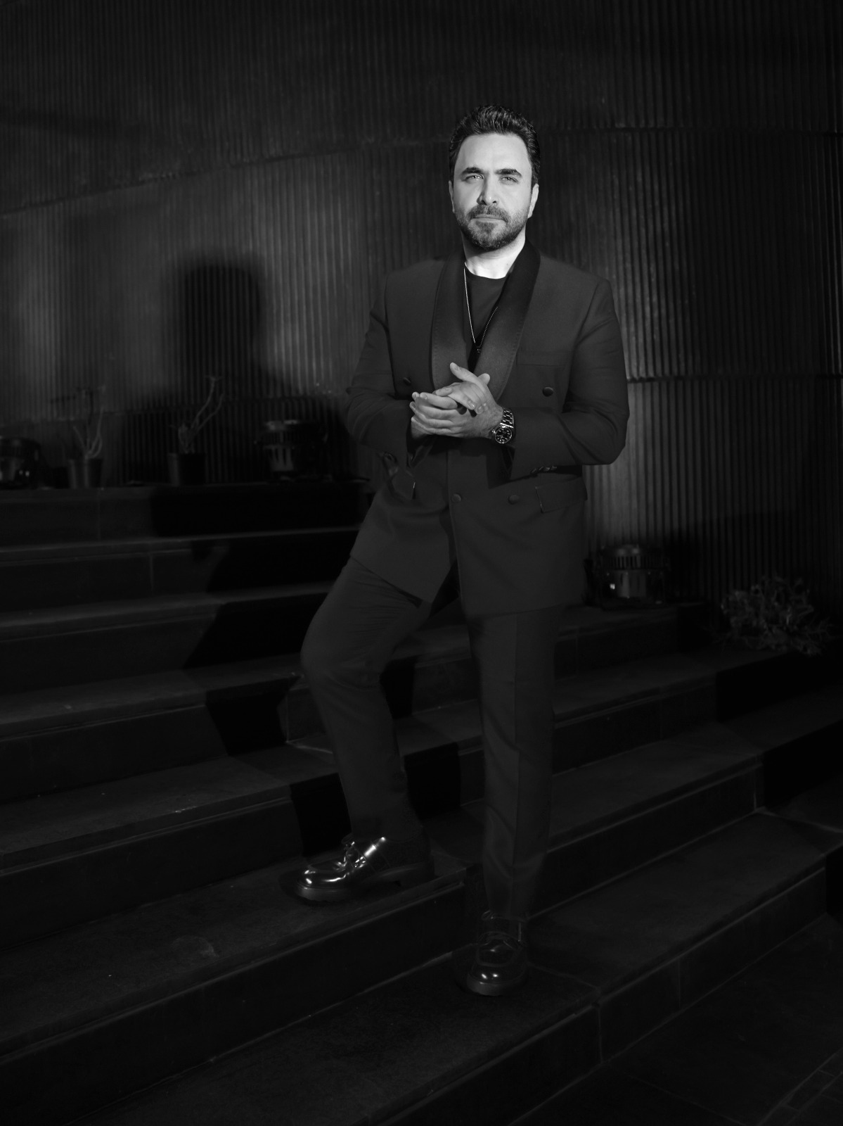 بيروت تضجّ فنًّا وحماسةً على وقع صوت وأجواء نادر الأتات