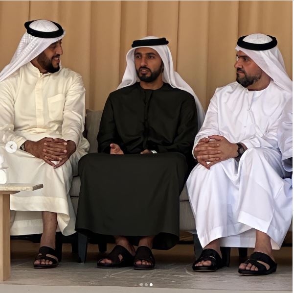 أول تعليق من حسين الجسمي بعد عقد قرانه