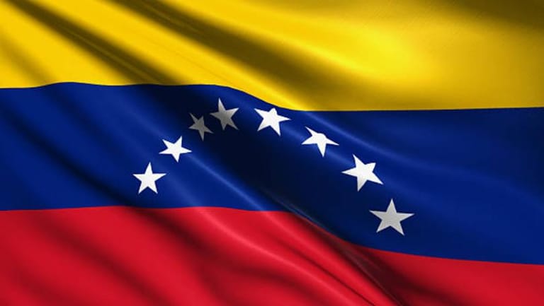 Venezuela, Colombia restore diplomatic ties after three-year break