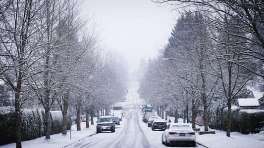 The Tarchich-Zahle road is open to all vehicles