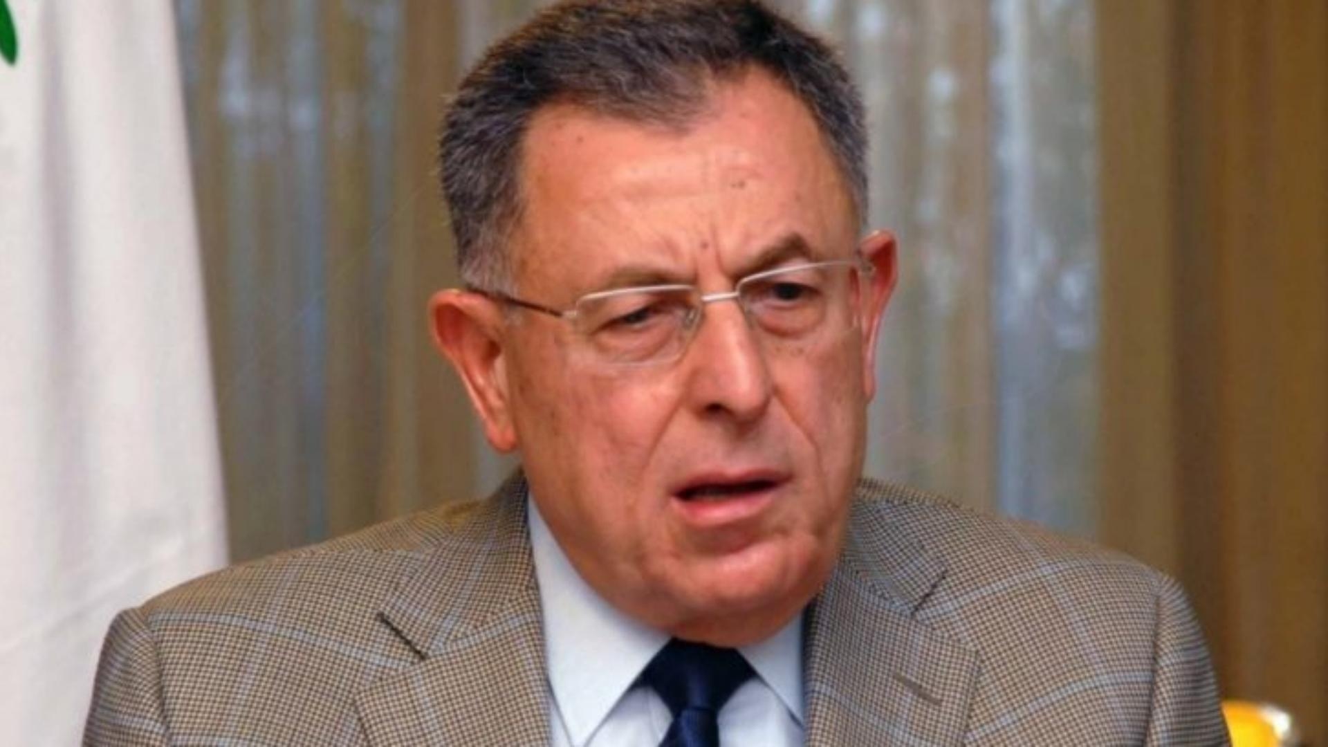 السنيورة: ما يجري ضد "اليونيفيل" هو الجنون بعينه