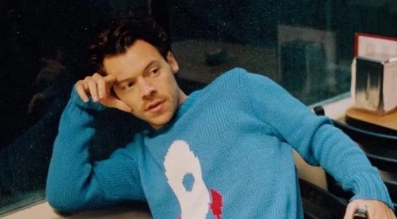 Harry Styles gives a robot a love story in new music video for 'Satellite'