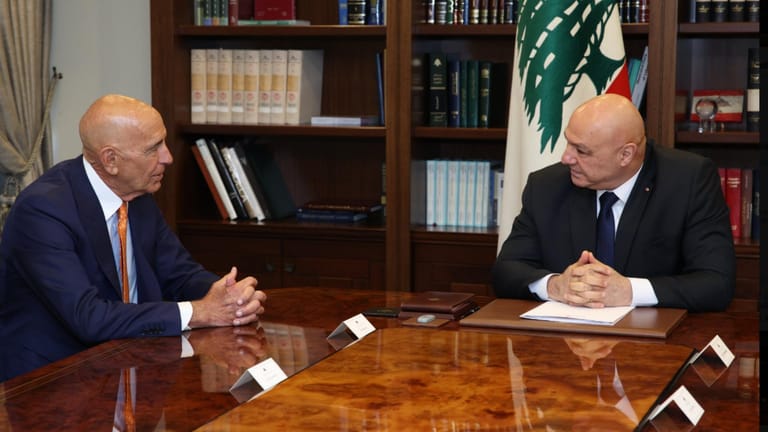 موقع الرئاسة اللبنانية: الرئيس عون سلّم برّاك أفكاراً لبنانية لحلٍّ شامل خلال الاجتماع