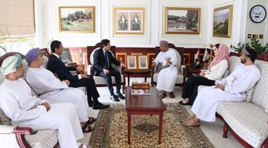 Makary visits Sultan Qaboos University