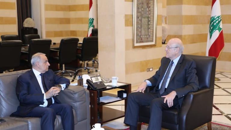 أنباء عن أجواء إيجابيّة بعد اجتماع ميقاتي وكريديّة ومعلومات mtv تُشير إلى حلحلة بالنسبة لمطالب موظّفي "أوجيرو" وإجتماع سيُعقد غداً لاستكمال البحث في مطالبهم