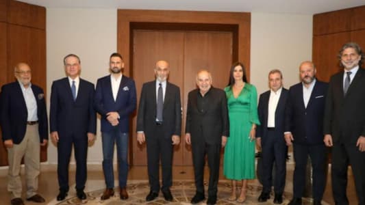 عن علاقة "القوّات" و"الإشتراكي"...