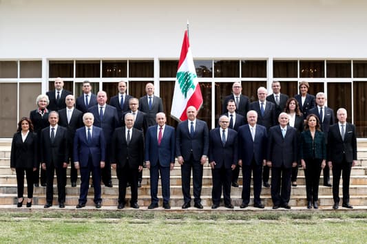 The new Cabinet's commemorative photo at Baabda Palace