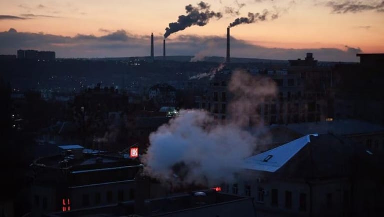 Moldova closes airspace, one day after warning of Russian coup plot