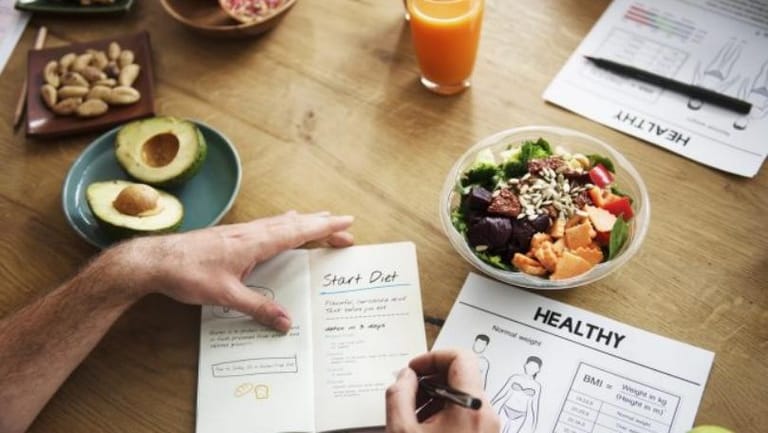 Experts Warn Against Common Dieting Mistake Ahead of the New Year