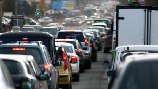 Heavy traffic congestion on western route of Dbayeh highway