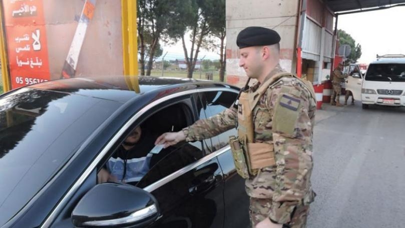 بالصور: توقيفات عدّة للجيش... وهذا ما ضُبط