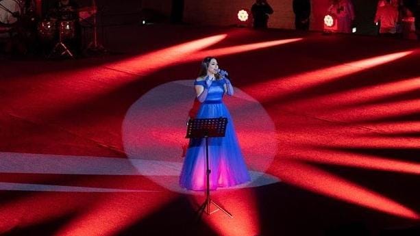 إليسا "فراشة" قطر بالأزرق... كيف كانت أجواء حفلتها؟