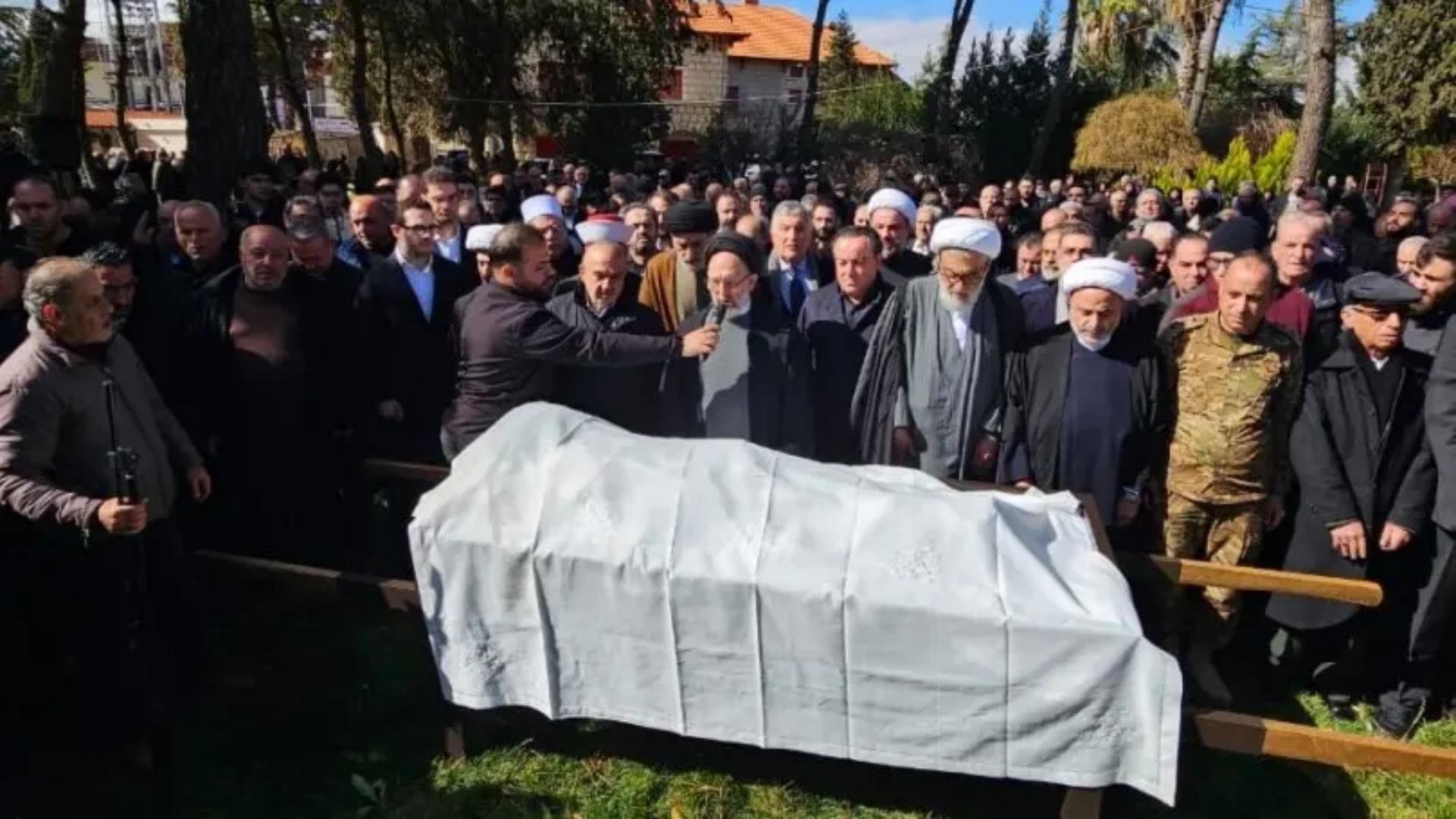 بالصّور: وداع محسن دلول بمأتم رسمي وشعبي