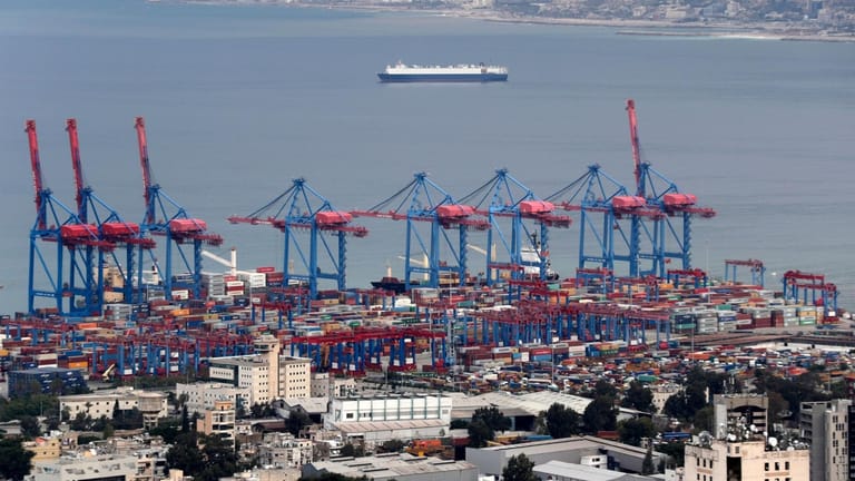 What is Happening at Beirut Port and What Is Hezbollah's Role?