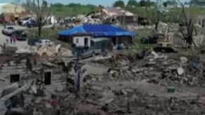 بالفيديو: إعصارٌ مُدمّر
