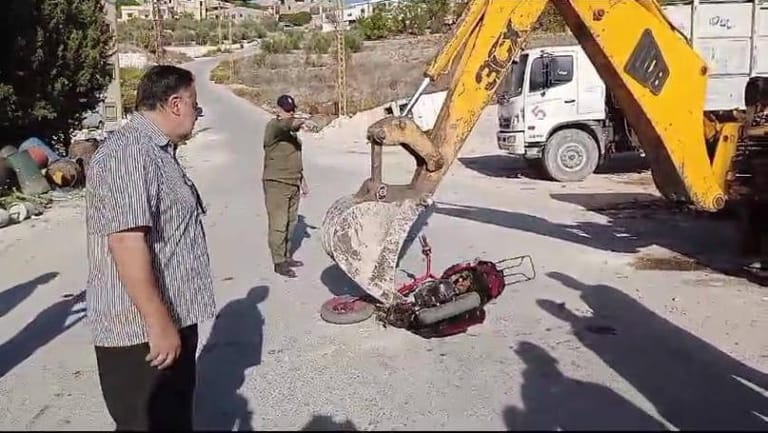 تَلْف درّاجات نارية "مُقلقة" في زمن الحرب