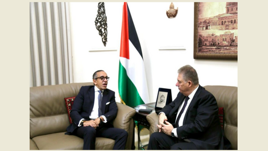 Dabour confers with Egyptian ambassador on Israel's aggression against Gaza