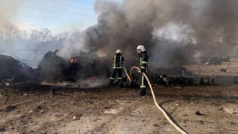 Photos: Russian bombing of a factory in Mykolaiv