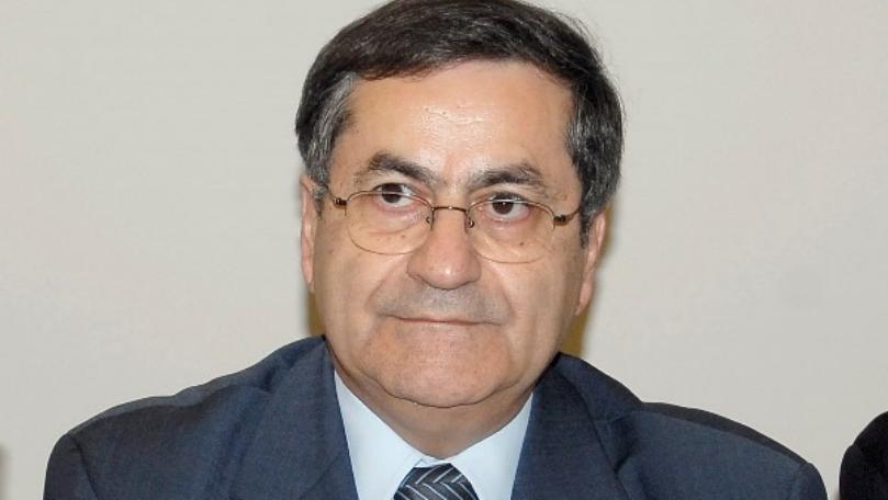 موسى: نحن مع تسهيل شؤون الناس
