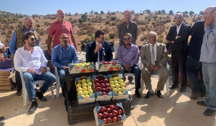 Agriculture Minister calls for eliminating transit, customs obstacles to facilitate export of apples