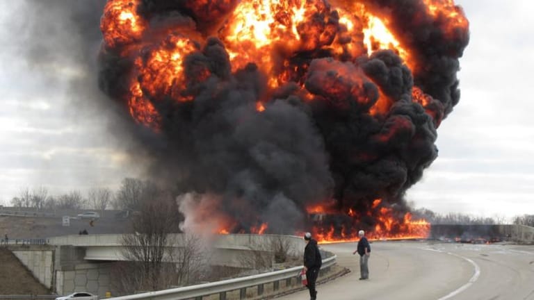 "أبو ظبي" الهدف الجديد للحوثيين... هجوم فانفجار!