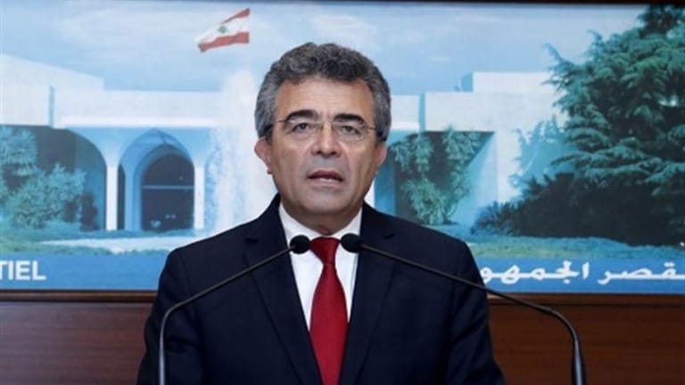 مستشار الرئيس: مضحك هذا الكلام... وانتظروه!