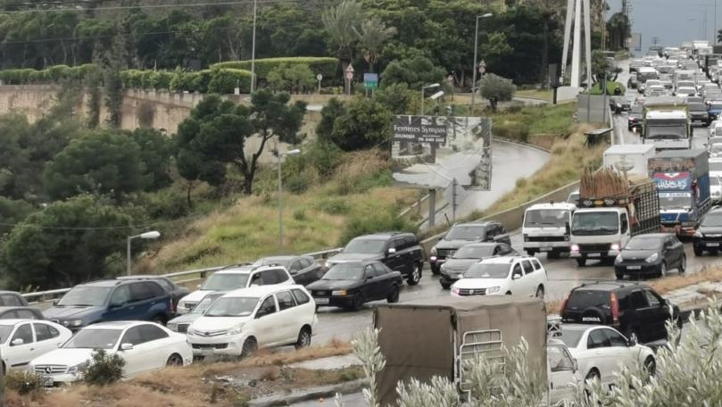 Photos: Traffic jam on highway near Casino du Liban due to car crash