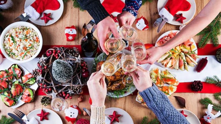 بقعة ضوء في النّفق... وموسم أعياد واعد!