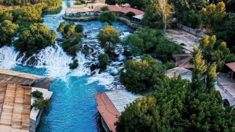 أجمل أنهر وشلاّلات لبنان... وسياحة "خفيفة على الجيبة"!
