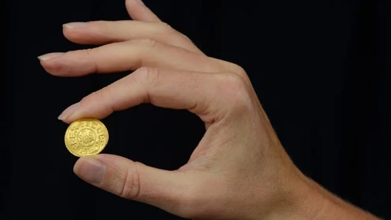 Rare Anglo-Saxon Gold Coin Found in Wiltshire Valued at £200,000