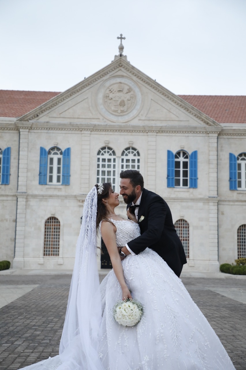 جوانا توميّة عروس موقع mtv… وموريس شمعون كسب القلب الأجمل