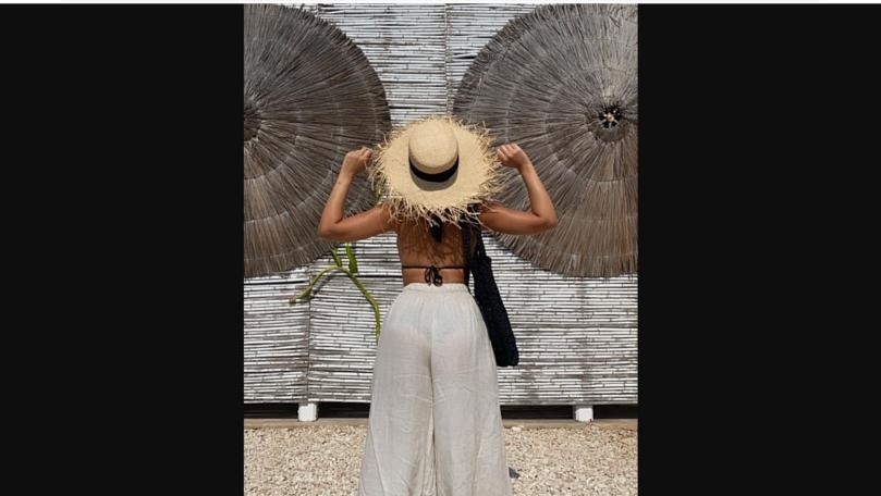 بالصور: ميريام فارس تحتفل بالذكرى الـ 7 لعيد زواجها مع زوجها على شاطئ البحر