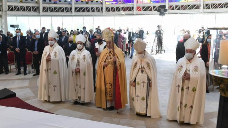 الراعي في قداس أحد القيامة: لتجديد الإعتراف بلبنان وطناً نهائياً