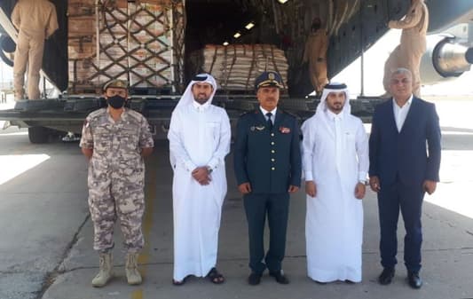 Lebanese Army receives 70 tons of food supplies provided by Qatar