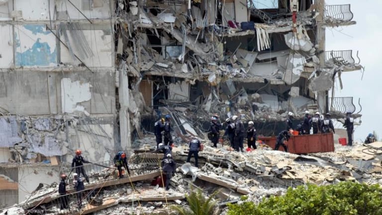 AFP: Death toll from Florida building collapse rises to 10, 151 unaccounted for