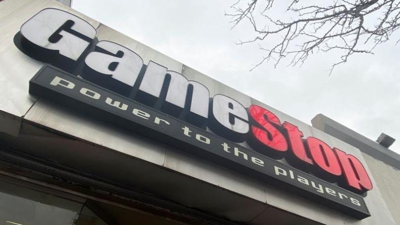 GameStop back on the rise as Robinhood eases trading ban