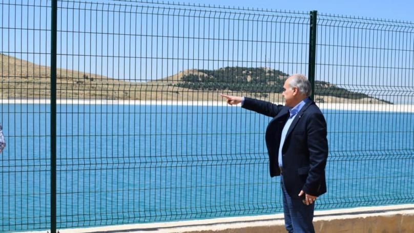 أبو الحسن يتفقد سد القيسماني ويحض على إصلاح الأعطال وتشديد الضوابط