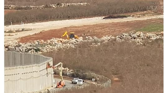 اعمال صيانة للقوات الاسرائيلية عند محلة العبارة قبالة كفركلا