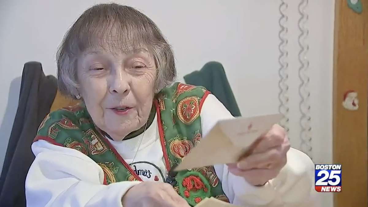 World War 2 Soldier’s Letter Finds Its Way to His Widow, 76 Years Later
