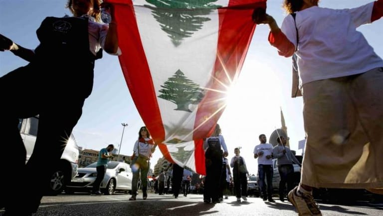 جينات الديكتاتورية وجنّات الديمقراطية