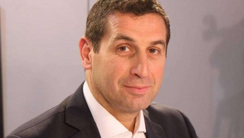 Maalouf to MTV: Bassil was invited to visit Paris, and Hariri backed out of the meeting under the pretext of his visit to the Vatican; "He wants us to give him our confidence vote, but does not want to sit with us"