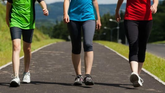 خبراء يؤكدون فوائد المشي في إنقاص الوزن