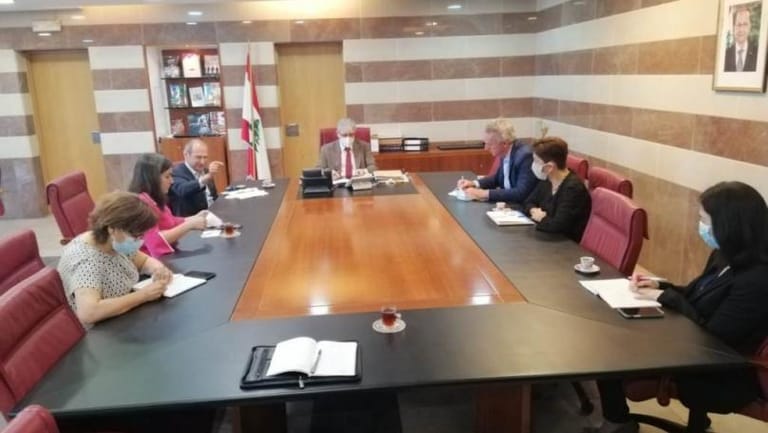 Majzoub meets UNICEF’s Education Director, says message of education continuing against all odds